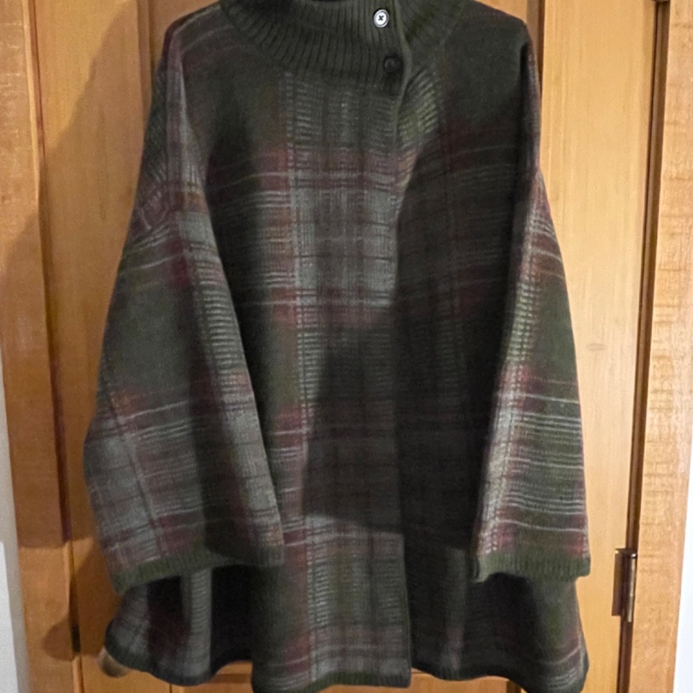 Ralph Lauren Tartan pattern. Wool blend cape - Picture 5 of 7